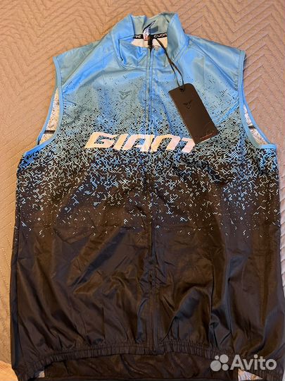 Веложилетка Giant