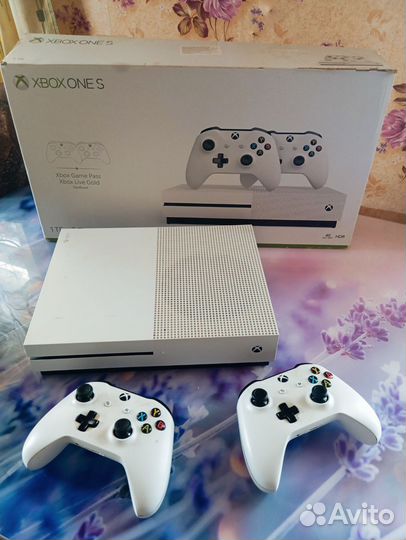Xbox ONE S - 1тб