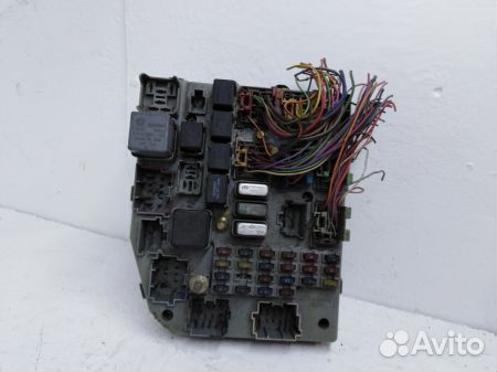 Блок предохранителей Джип