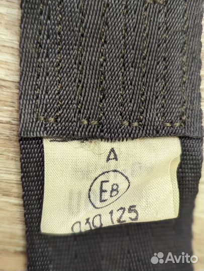 Автомобильный ремень безопасности