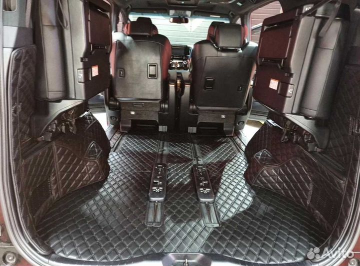 Коврик в багажник для Toyota Alphard