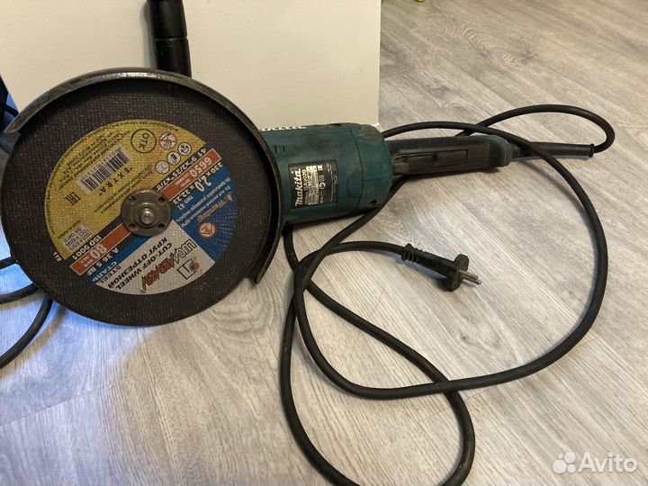 Ушм болгарка makita 230