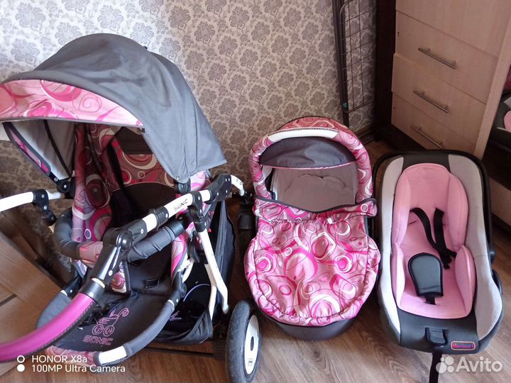 Продам коляску 3 в 1