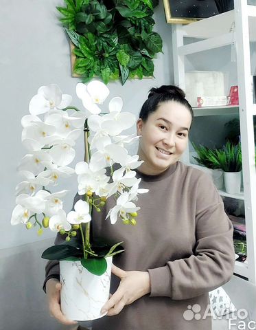 Искусственная пальма бамбук глициния орхидея туя