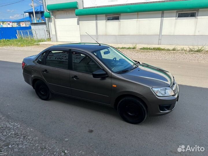 LADA Granta 1.6 МТ, 2017, 155 000 км