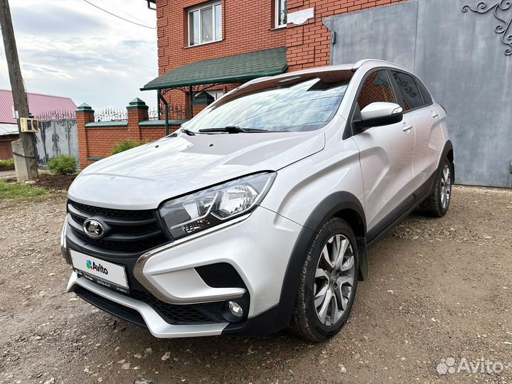 LADA XRAY Cross 1.8 МТ, 2019, 57 500 км