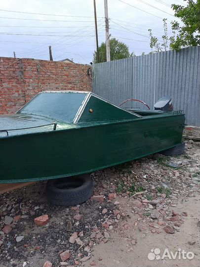 Продаю лодку с мотором
