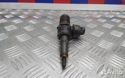 Форсунка дизельная skoda octavia A5 (4BL11AL01)