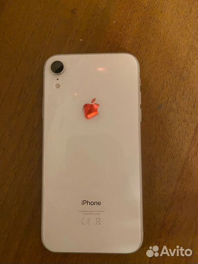 Телефон iPhone хр