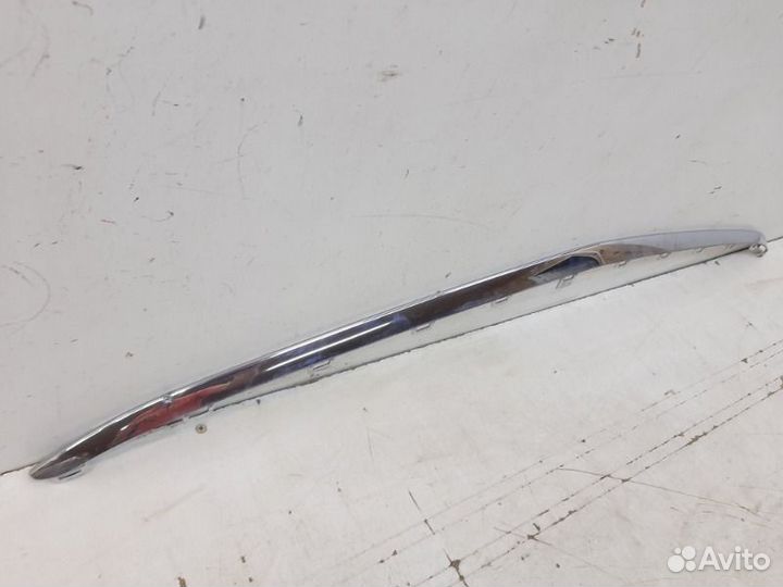 Молдинг бампера передний Mercedes-Benz E-Class