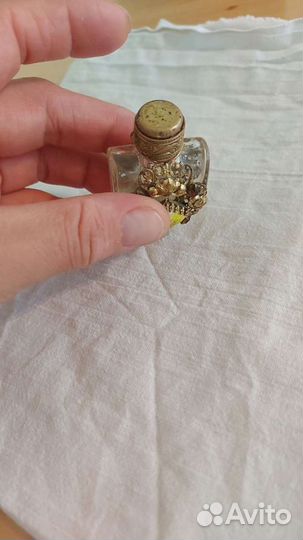 Флакон для духов или масел. Винтаж