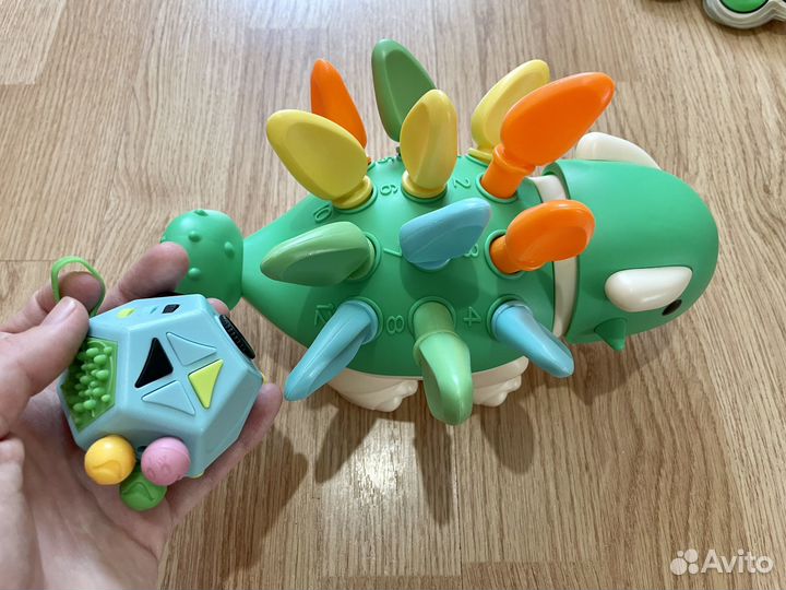 Развивающие игрушки с рождения и до 1 года