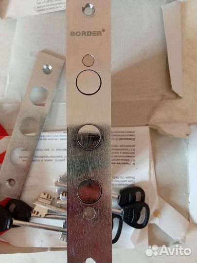 Замок дверной