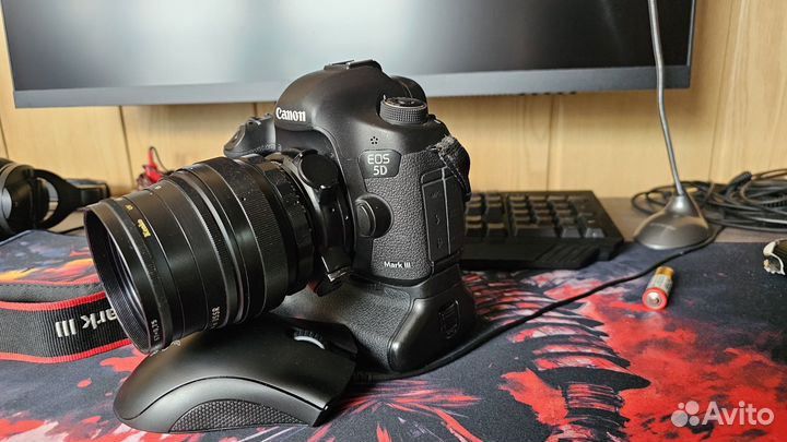 Canon eos 5D mark iii