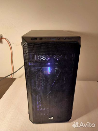 Пк для работы и игрушек. Ryzen 2200G, 16gb озу,SSD