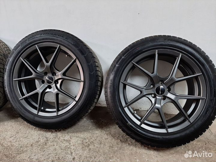 Диски r18 5на100 Sakura Wheels