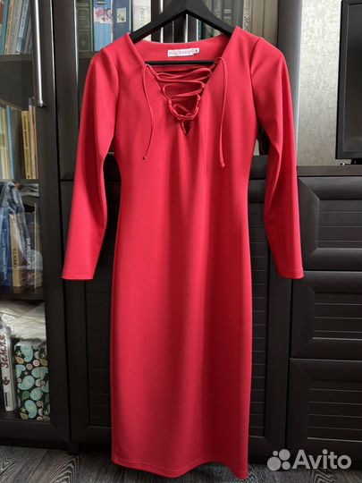 Платье женское