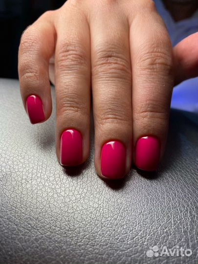 Мастер маникюра и педикюра