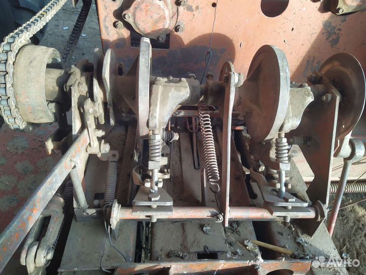 Пресс-подборщик Киргизстан ППЛ-Ф-1.6М-2, 1990