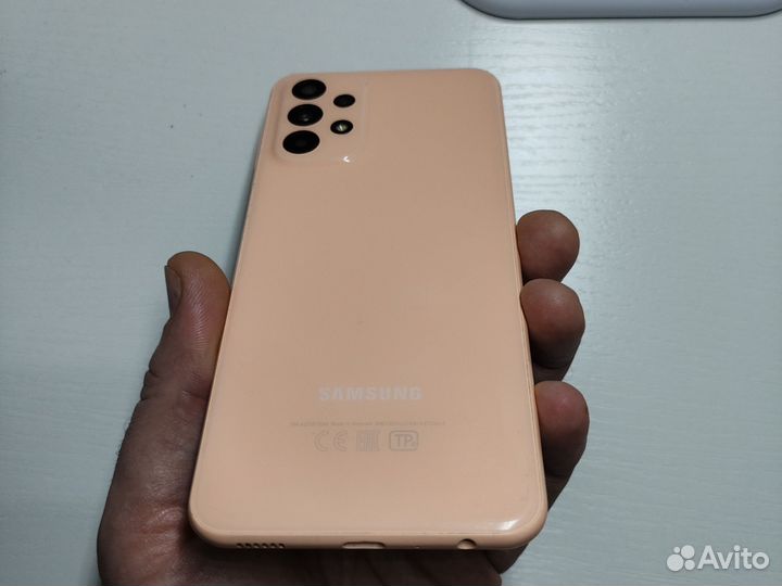 Samsung Galaxy A23, 4/64 ГБ