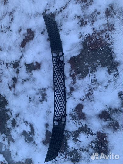 Bmw x3 e83 решетка бампера пд