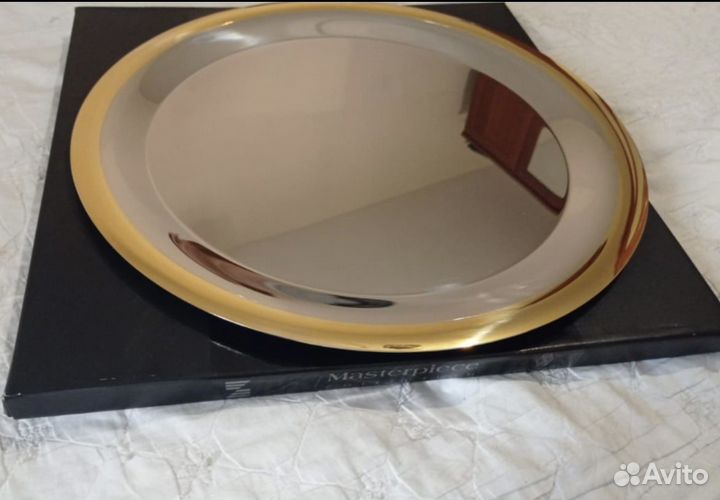 Поднос с золотом от Zepter
