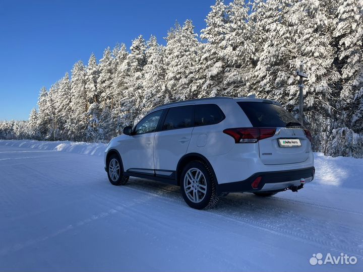 Mitsubishi Outlander 2.4 CVT, 2018, 53 000 км