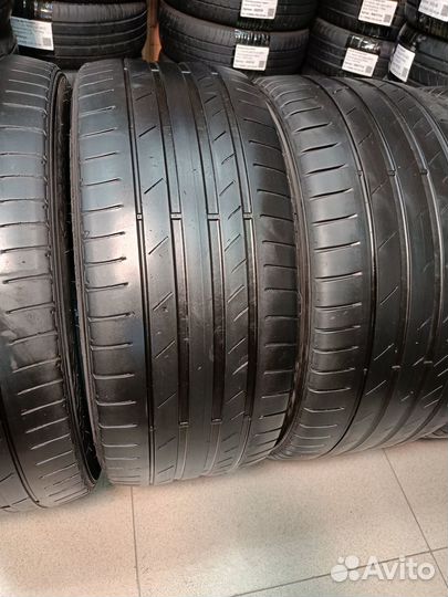 Kumho Ecsta PS71 SUV 265/40 R21 и 295/35 R21 107Y