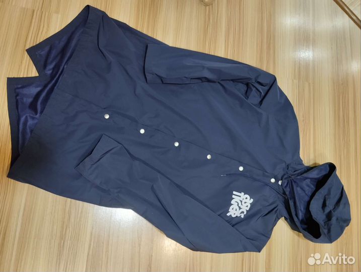 Плащ asics tiger