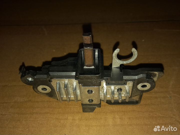 Щетки генератора renault logan