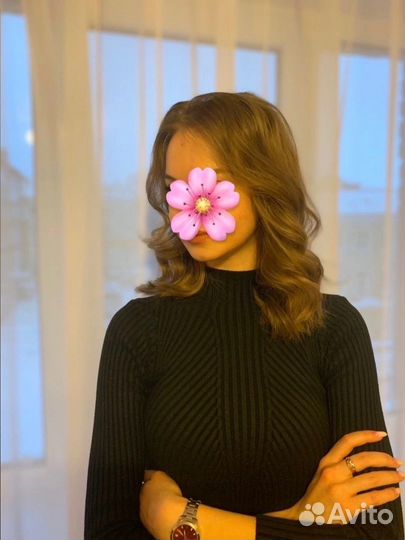 Модель на прическу