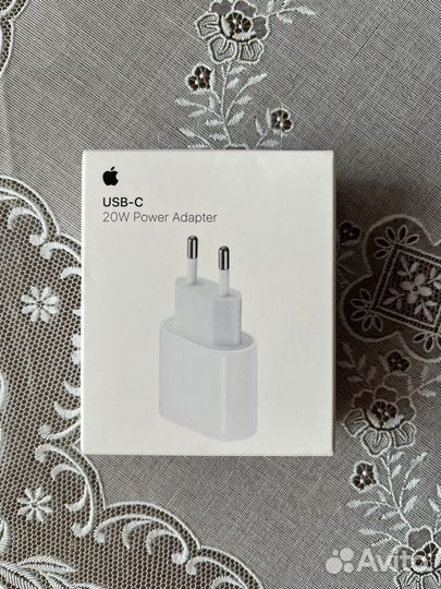 Адаптер питания Apple USB-C для iPhone 20W