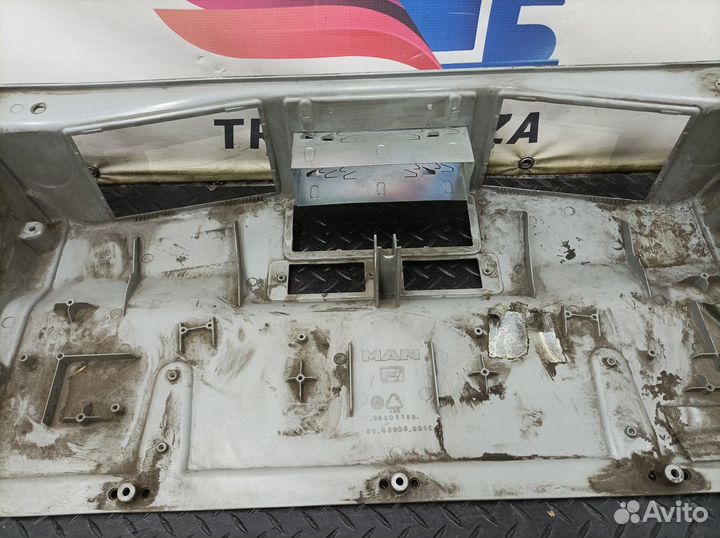 85639030015 Обшивка потолка Man L2000