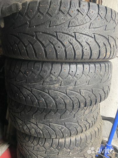 Hankook Winter I'Pike 225/60 R16