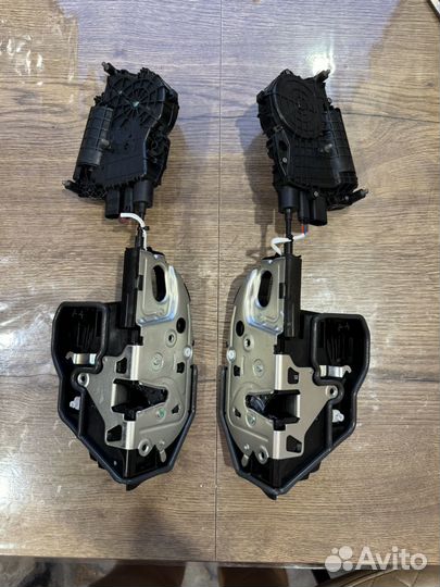 Замок с доводчиком двери BMW x5 e70 x6 e71