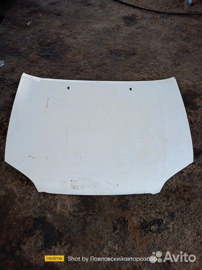 Капот Toyota Starlet P90