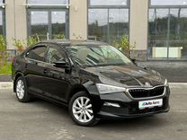 Skoda Rapid 1.6 AT, 2020, 85 950 км, с пробегом, цена 1 735 000 руб.