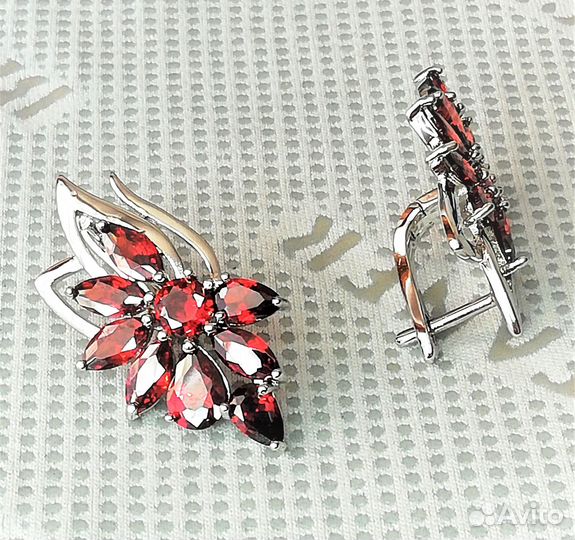 Серьги серебрение гранат С515