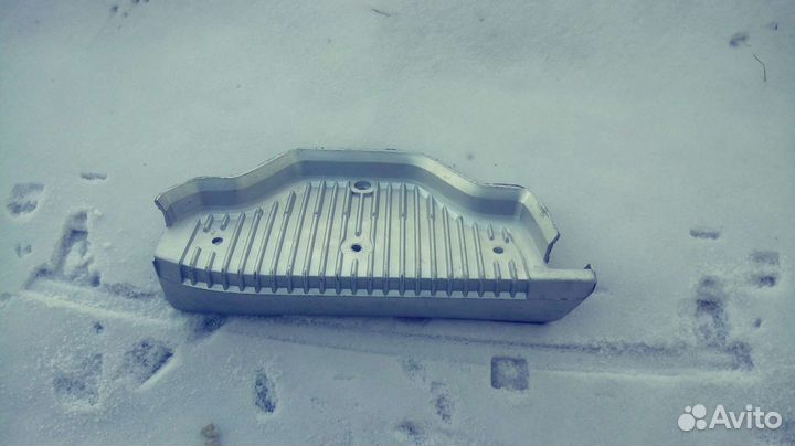 Подножка пластиковая Исузу,Фотон