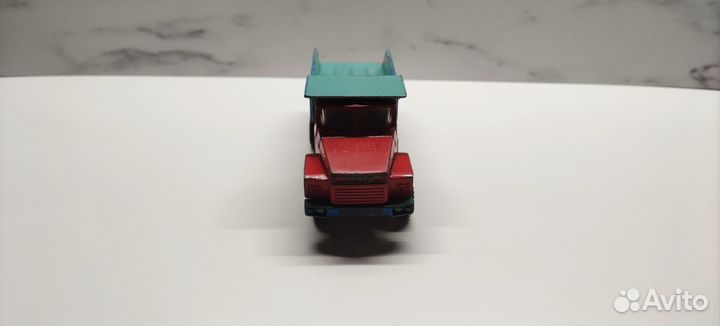 Модель автомобиля краз СССР (1:50)