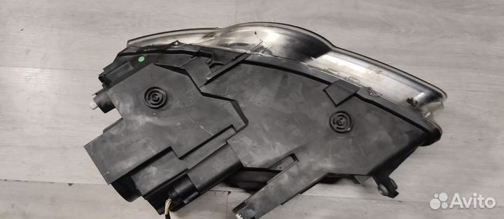 Фара правая фольксваген пассат В6