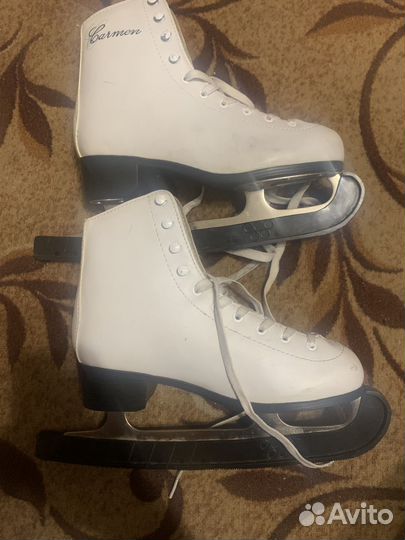 Коньки фигурные 39 размер