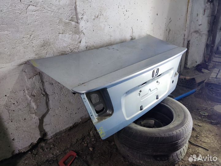 Крышка багажника