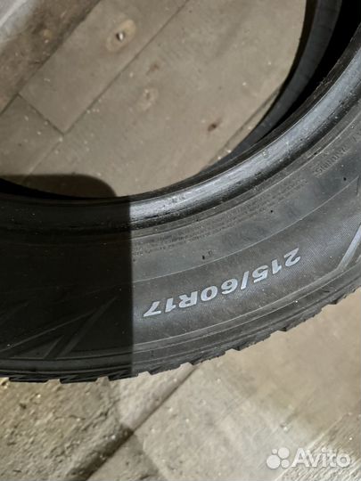 Nexen Winguard WinSpike WH62 215/60 R17