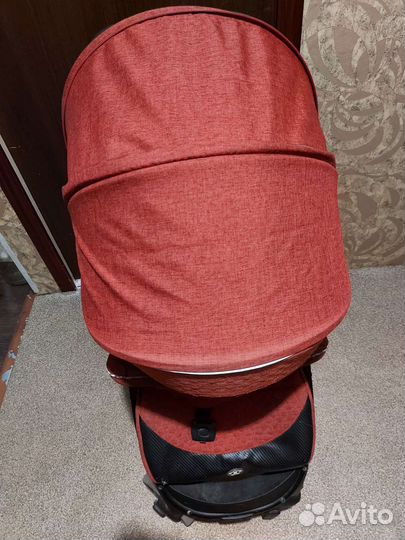 Прогулочная коляска be2me