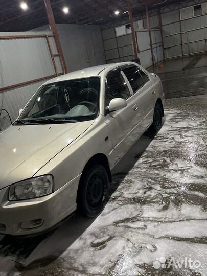 Сиденья на hyundai accent