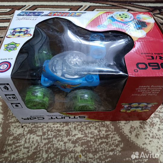 Машинка перевертыш на радиоуправлении