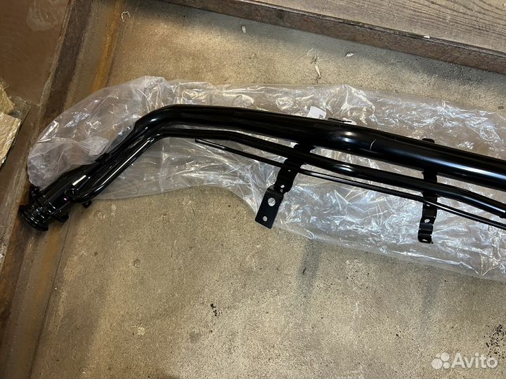 Горловина бензобака (дизель) Паджеро 3 4