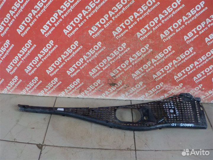 Жабо правое LADA Largus R90 VAZ-21129 2019