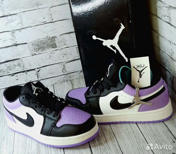 Кроссовки подростковые Nike Air Jordan 1 р-р 38